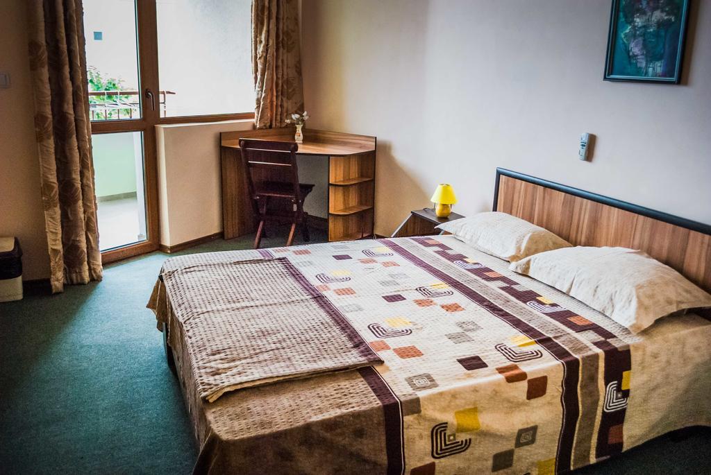 Family Hotel Amore Byala  Exterior foto