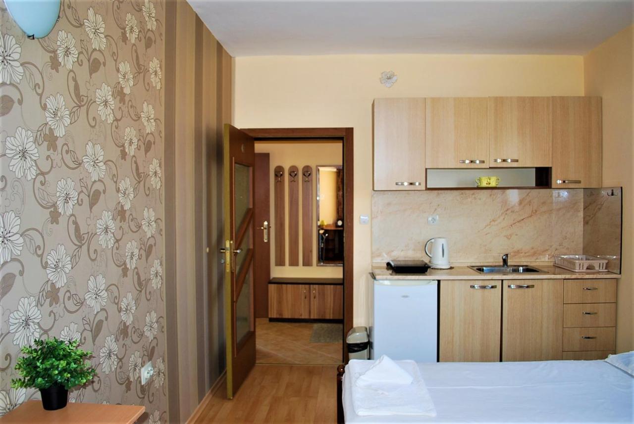 Family Hotel Amore Byala  Exterior foto